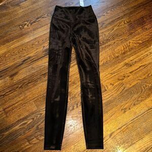 New White House Black Market Leggings